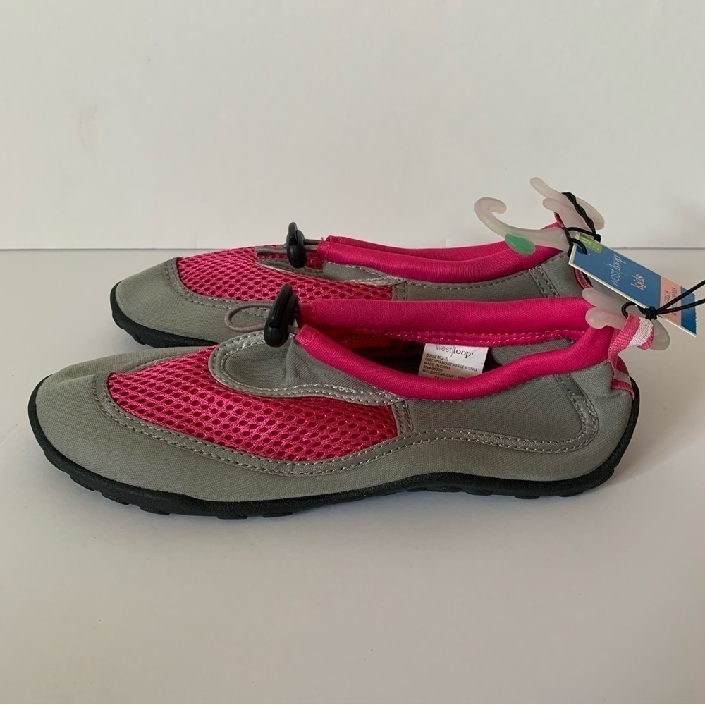 NWT. WEST LOOP Girls Water Shoes - Picture 5 of 6